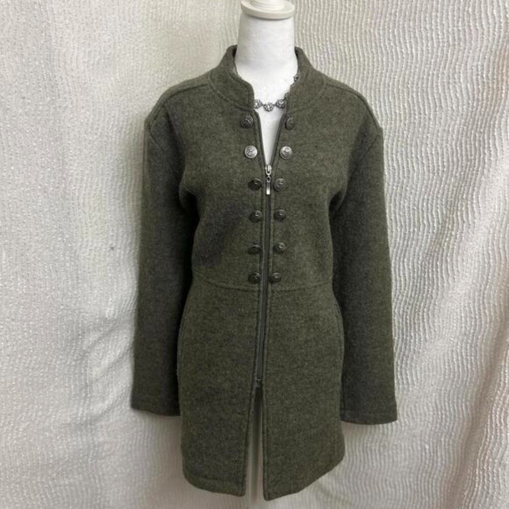 Venario Green Wool Coat Women’s XL 100% Wool Reindeer Buttons Vintage Style